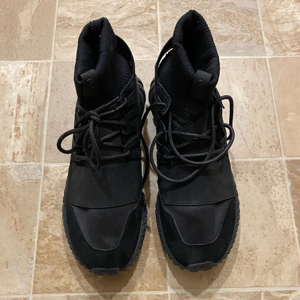 Adidas suede tubular doom (blackout)